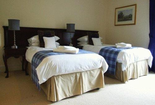 Bennachie Lodge Hotel Kemnay Exterior foto